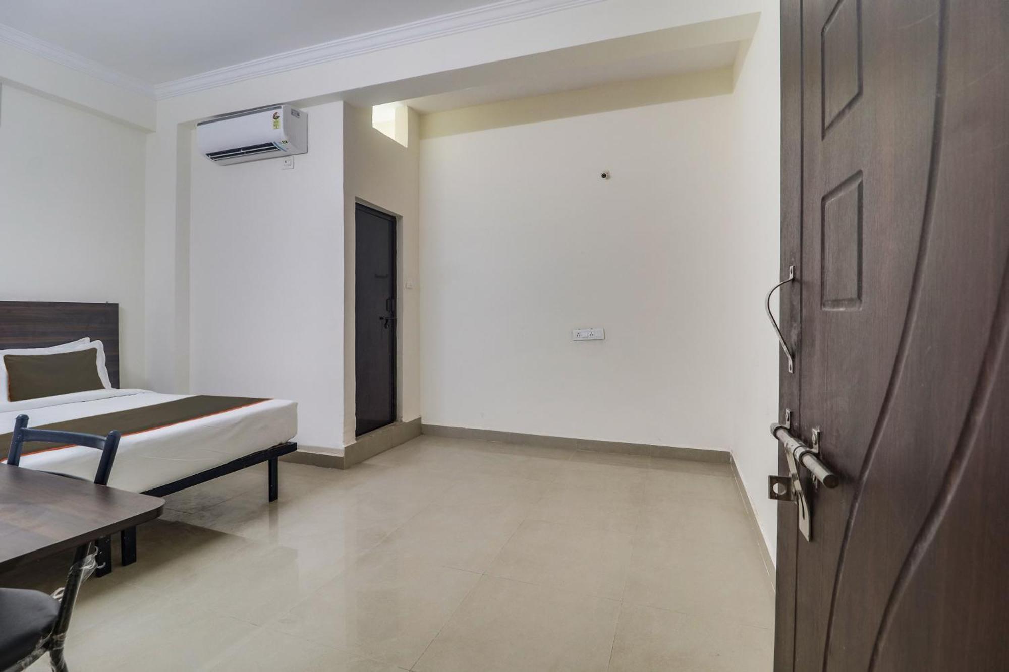 Collection O Sbr Kondapur Near Rto Office Hotel Hyderabad Bagian luar foto